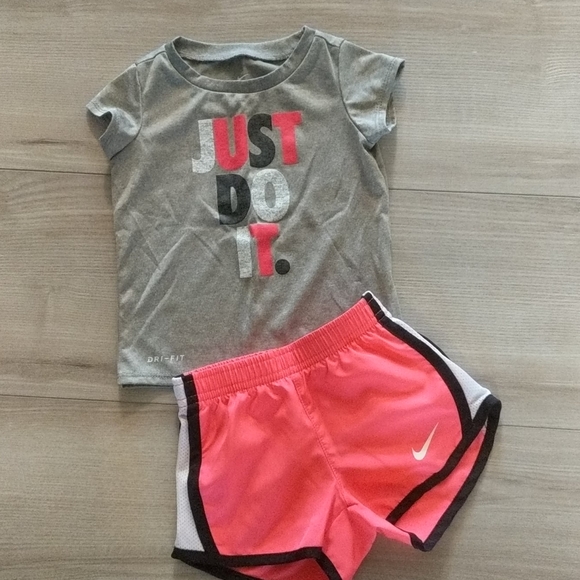 Nike Other - Nike Girls outfit